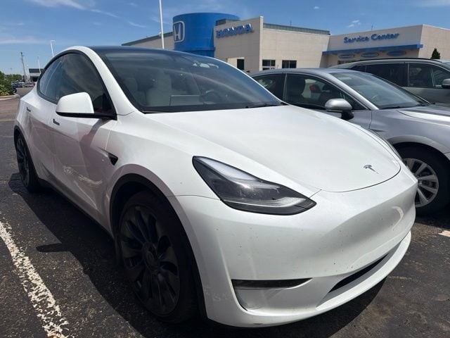 tesla model y 2023 7SAYGDEF8PF967876 image tesla model y 2023 7SAYGDEF8PF967876 image